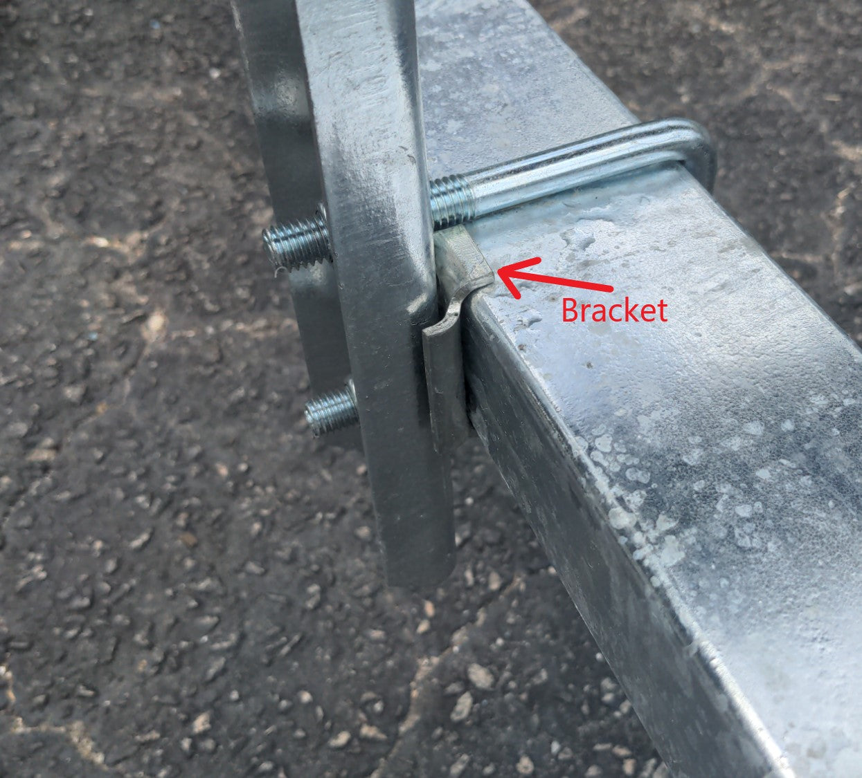 250-022511-02 Locking Bracket for Upright Channel Bunk Bracket On Trailer