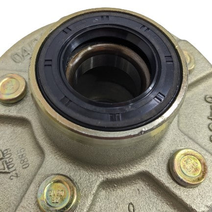 EZ Loader Seal Oil / Grease for Tapered Spindle 5 Lug Hub 250-031468