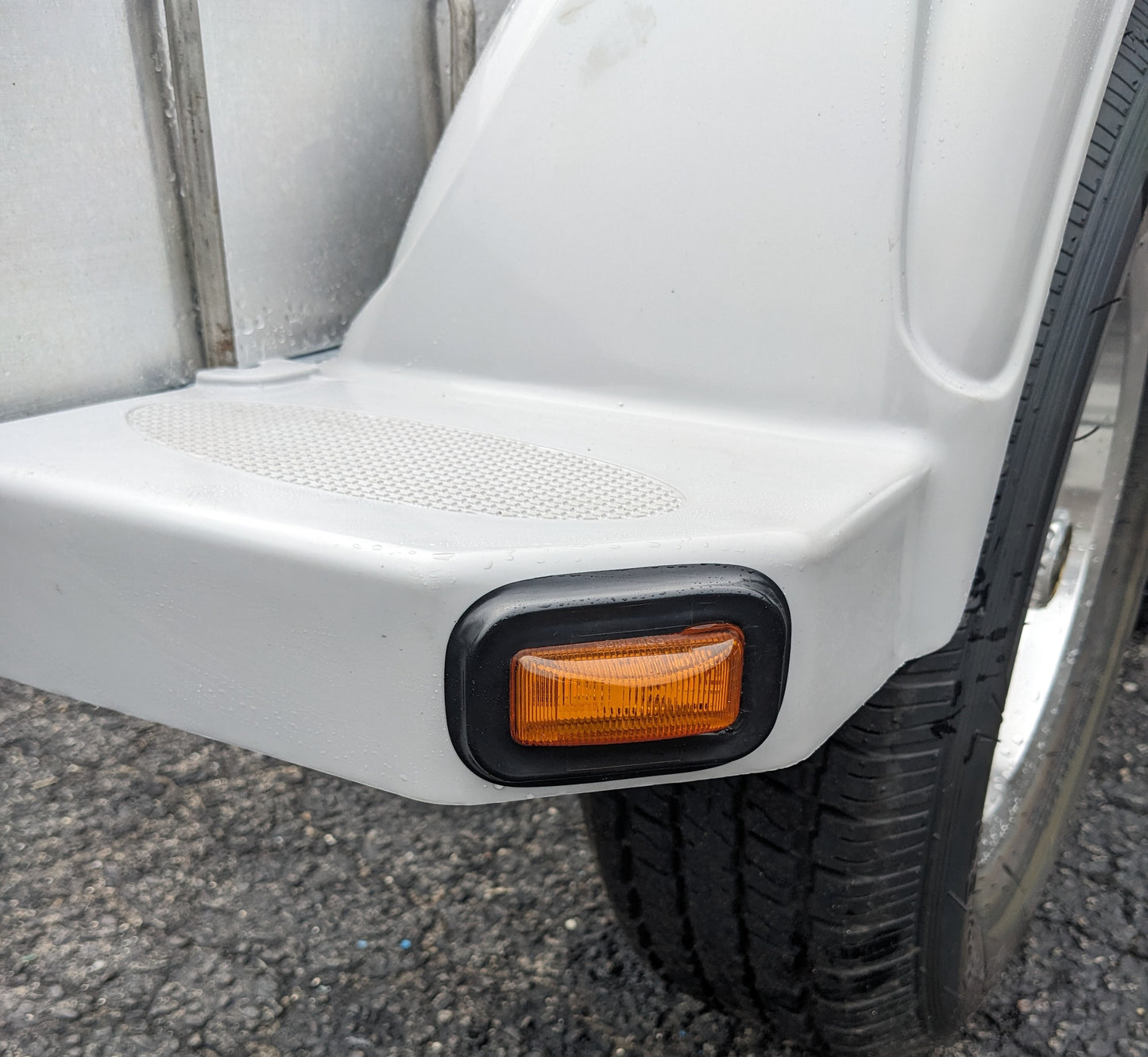 EZ Loader Boat Trailer Amber LED Marker Light. Factory OEM Replacement 250-032130