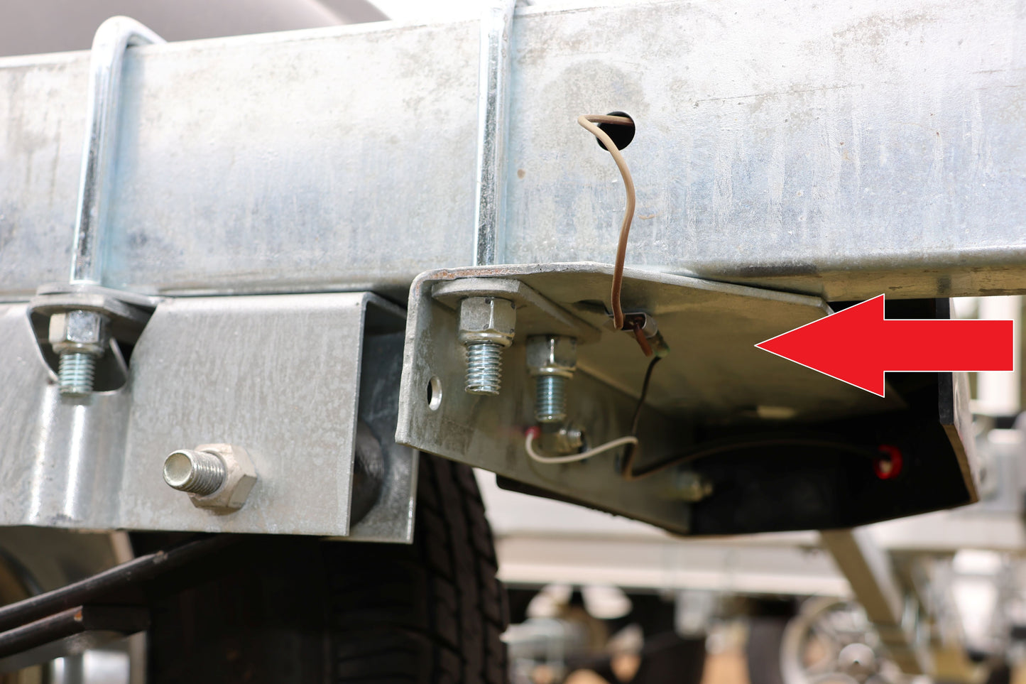 EZ Loader Step Bracket 14" Tire Fender Bracket for 2" Frame 250-023722-10