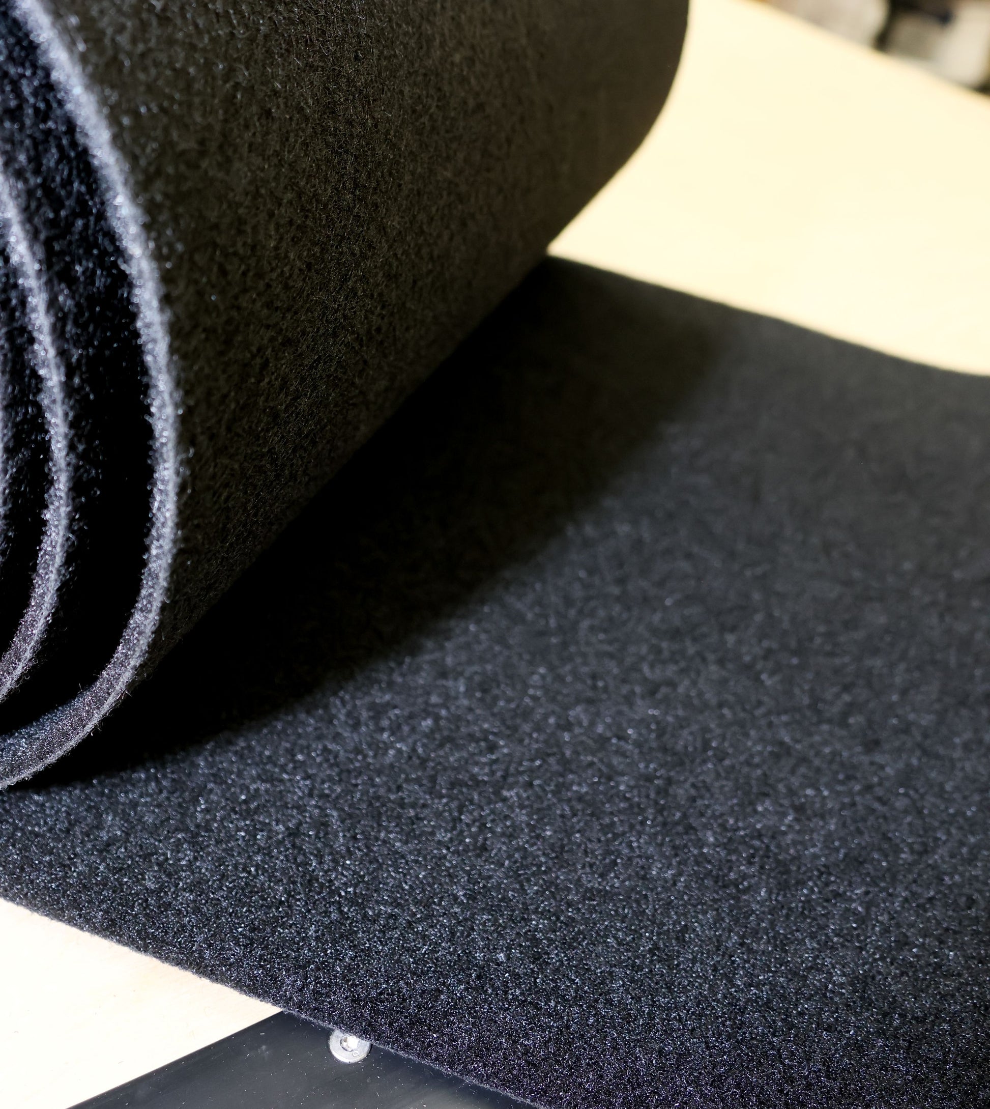 EZ Loader Boat trailer up close highlighting material purchase at 411marine