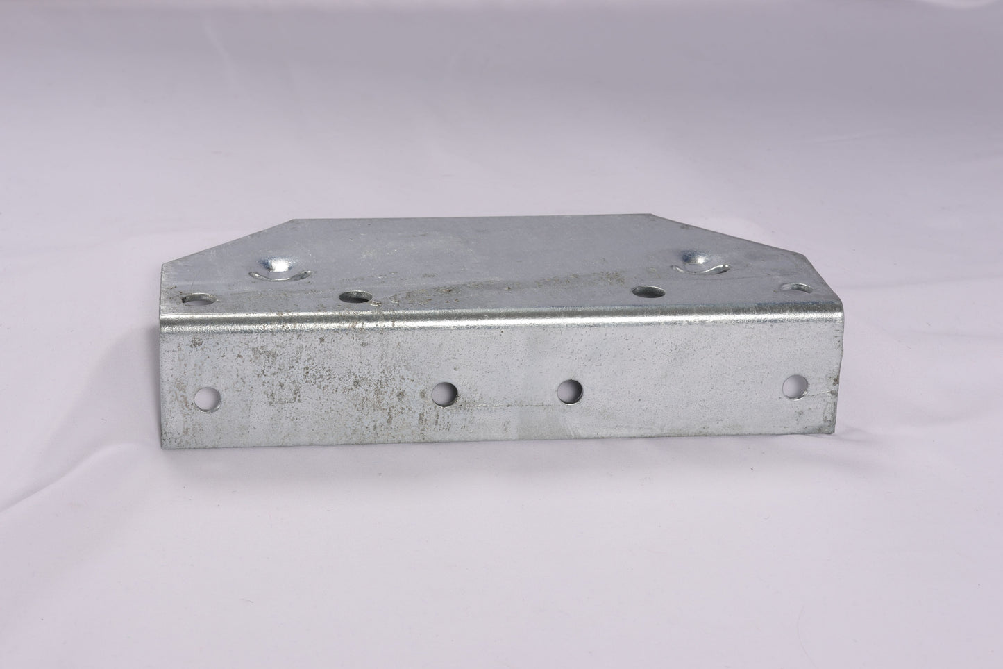 EZ Loader Fender Step Bracket for 2" Wide Frame and 13" Composite Fender 250-023721-10