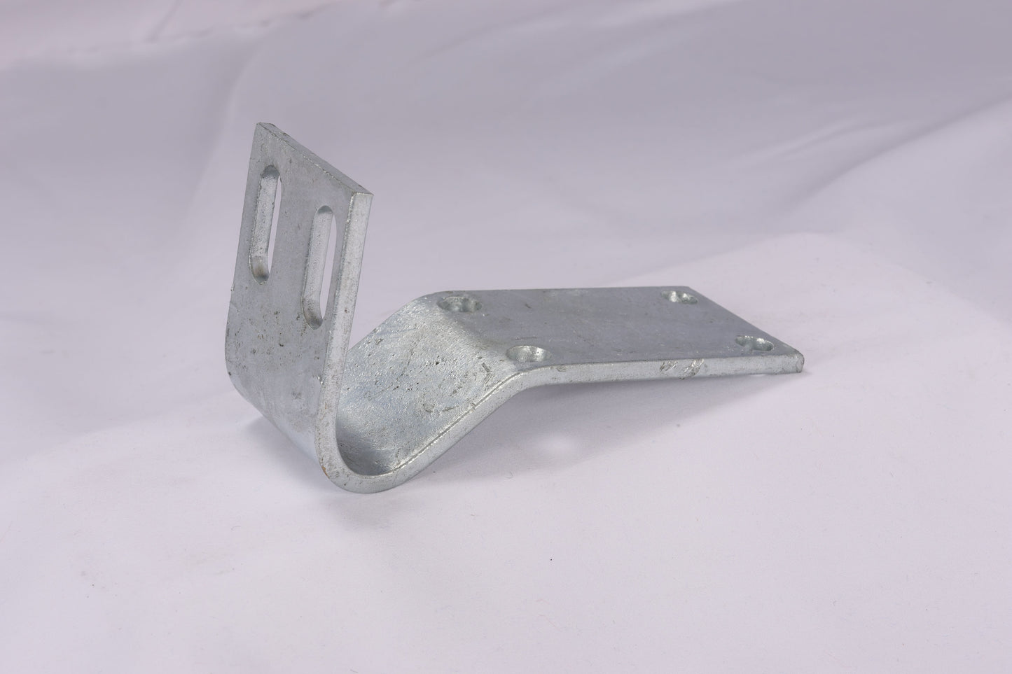 EZ Loader Fender Mounting Bracket for 8-12" Wheels 250-025071-10