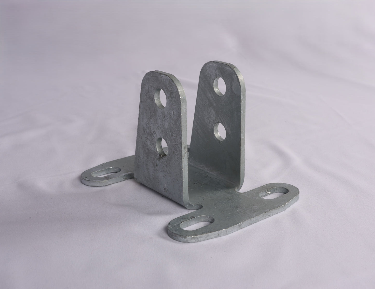 EZ Loader Spring Hanger Bracket 250-015522-10
