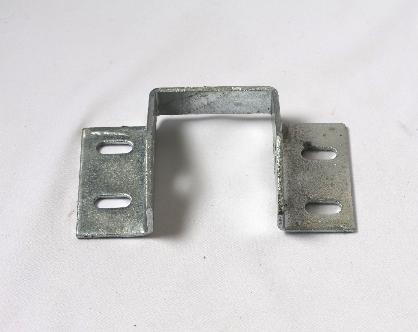 EZ Loader Bunk Mounting Bracket Top Hat Style 250-022387-10