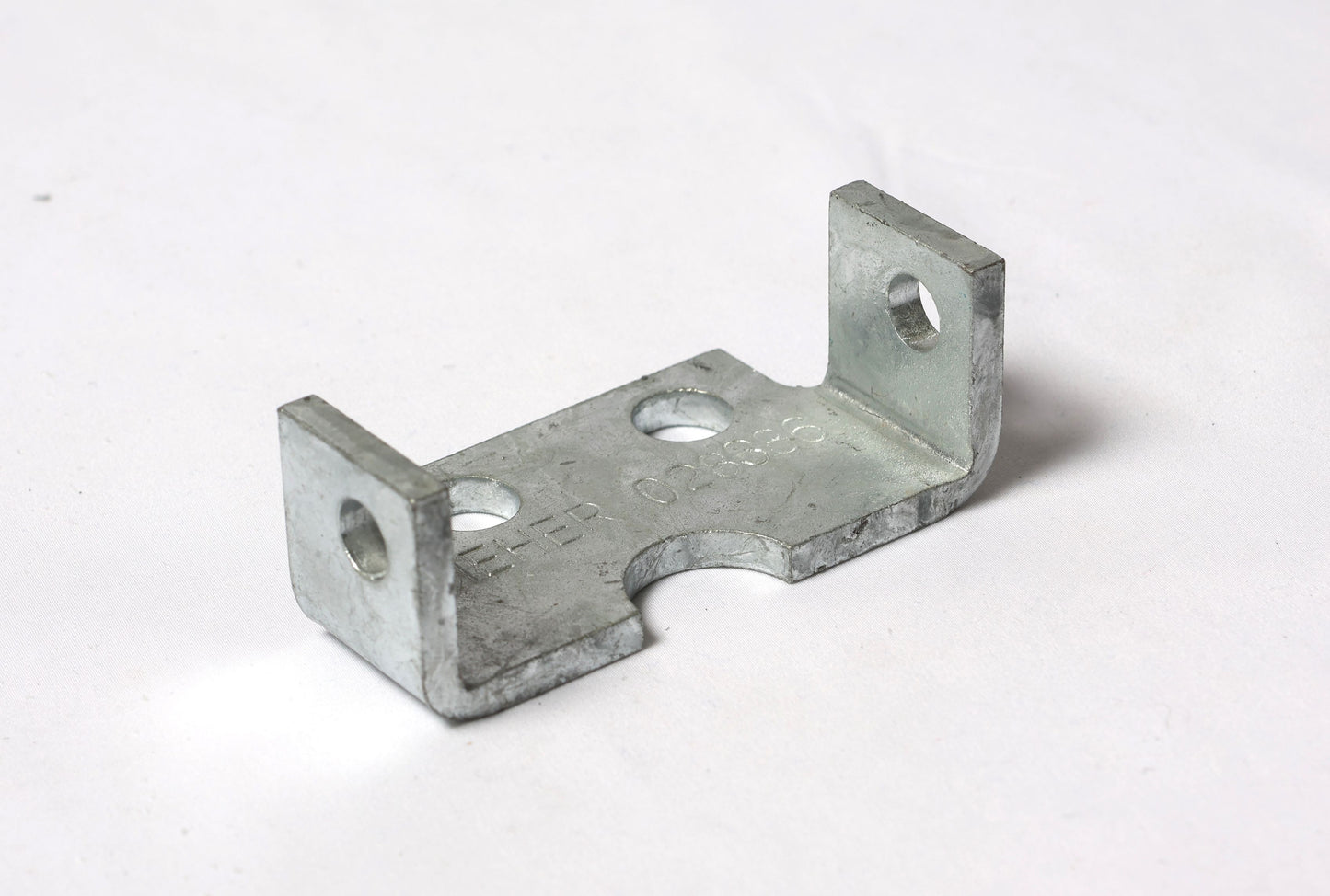 EZ Loader Crossmember Hanger Mounting Bracket RF/LR 250-028386-10