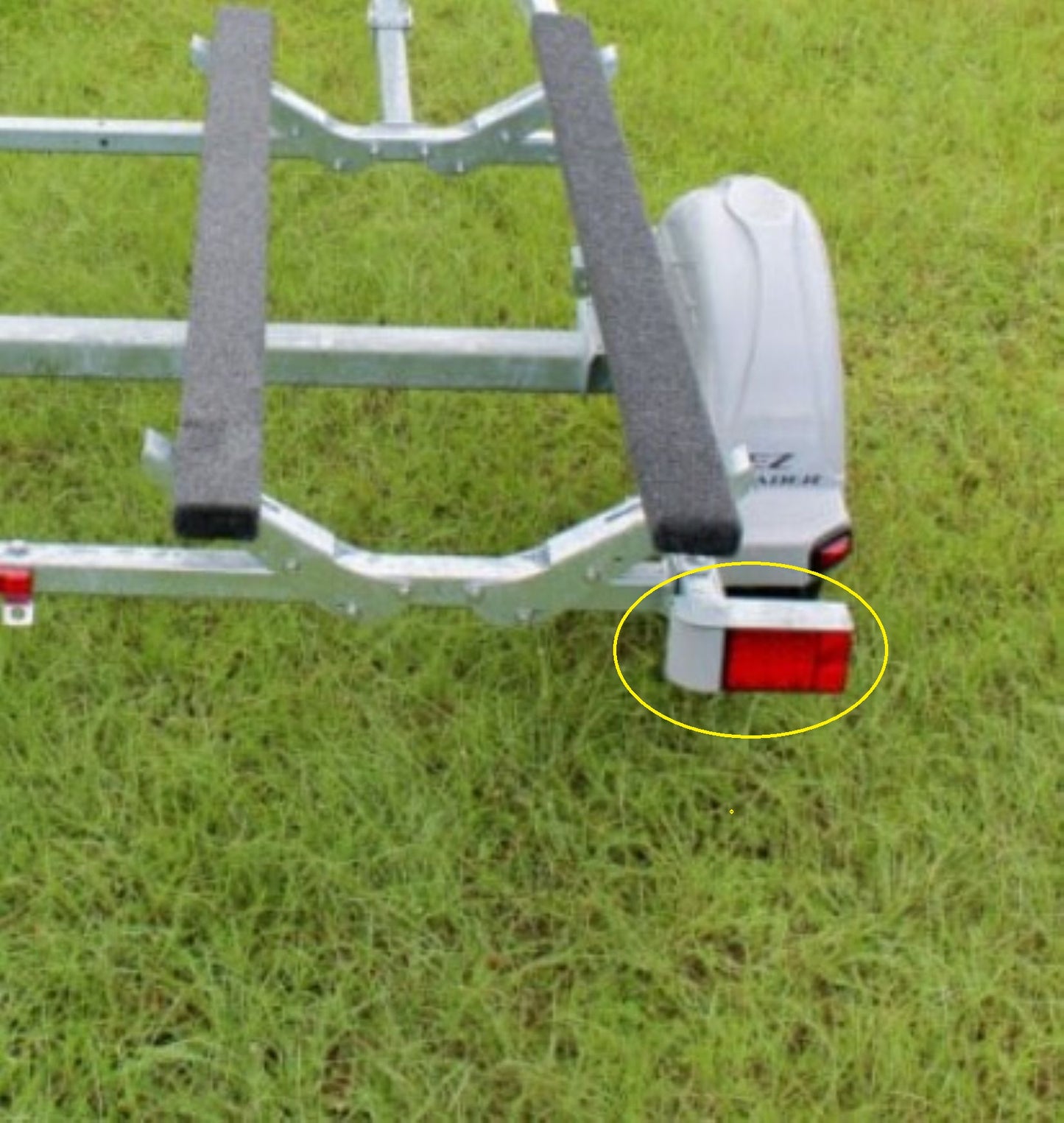 EZ Loader Gray Taillight Vanity Wire Harness Plate Cover (250-028364-10)